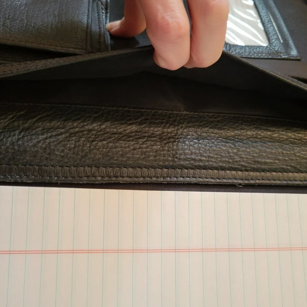 Vintage Wilsons Black Leather Business Portfolio Organizer‎ Planner Binder Strap